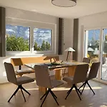 H21 - Modernes 145qm, 4sz, Wellnessbereich Mit Sauna Und Dachterrasse Mit Panoramablick, Kühlen Und Heizen Mit Geothermie Ferienhaus Fügen