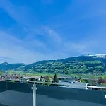 Feriehus H21 - Modernes 145qm, 4sz, Wellnessbereich Mit Sauna Und Dachterrasse Mit Panoramablick, Kuehlen Und Heizen Mit Geothermie Fügen