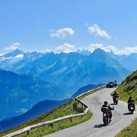 Ferienhaus H21 - Modernes 145qm, 4sz, Wellnessbereich Mit Sauna Und Dachterrasse Mit Panoramablick, Kühlen Und Heizen Mit Geothermie