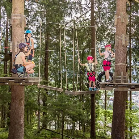 H21 - Modernes 145qm, 4sz, Wellnessbereich Mit Sauna Und Dachterrasse Mit Panoramablick, Kuehlen Und Heizen Mit Geothermie Fügen