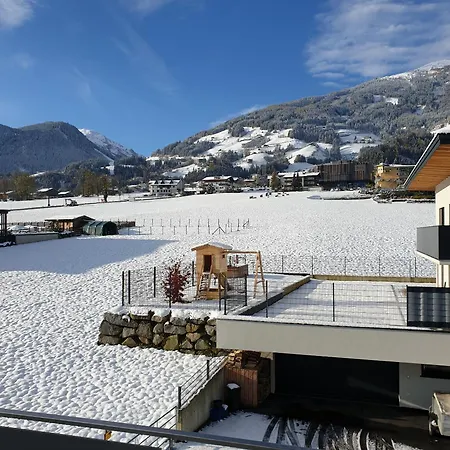 H21 - Modernes 145qm, 4sz, Wellnessbereich Mit Sauna Und Dachterrasse Mit Panoramablick, Kühlen Und Heizen Mit Geothermie Ferienhaus