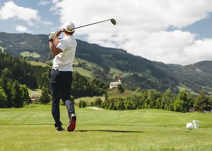 H21 - Modernes 145qm, 4sz, Wellnessbereich Mit Sauna Und Dachterrasse Mit Panoramablick, Kuehlen Und Heizen Mit Geothermie Casa vacanze