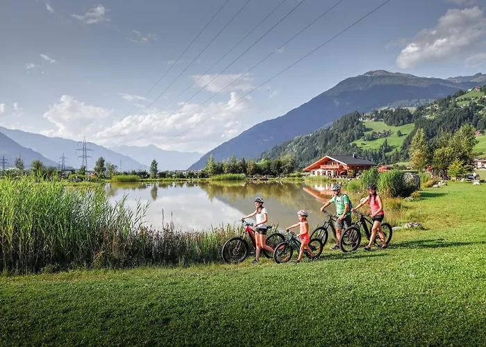 H21 - Modernes 145qm, 4sz, Wellnessbereich Mit Sauna Und Dachterrasse Mit Panoramablick, Kuehlen Und Heizen Mit Geothermie Casa vacanze *