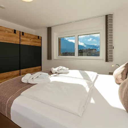 Casa vacanze H21 - Modernes 145qm, 4sz, Wellnessbereich Mit Sauna Und Dachterrasse Mit Panoramablick, Kuehlen Und Heizen Mit Geothermie