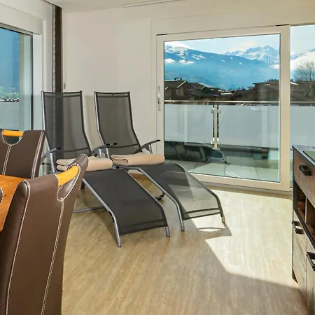 Casa vacanze H21 - Modernes 145qm, 4sz, Wellnessbereich Mit Sauna Und Dachterrasse Mit Panoramablick, Kuehlen Und Heizen Mit Geothermie
