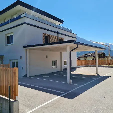 H21 - Modernes 145qm, 4sz, Wellnessbereich Mit Sauna Und Dachterrasse Mit Panoramablick, Kuehlen Und Heizen Mit Geothermie Fügen