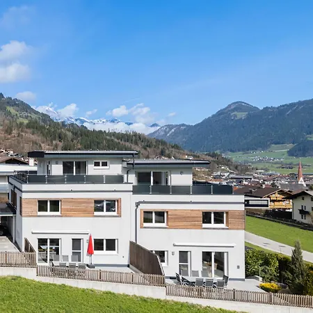 H21 - Modernes 145qm, 4sz, Wellnessbereich Mit Sauna Und Dachterrasse Mit Panoramablick, Kuehlen Und Heizen Mit Geothermie Будинок відпочинку *