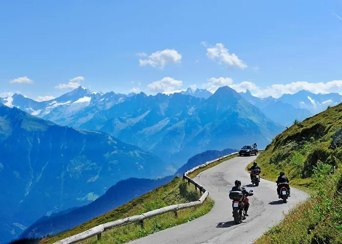 بيت للعطل H21 - Modernes 145qm, 4sz, Wellnessbereich Mit Sauna Und Dachterrasse Mit Panoramablick, Kuehlen Und Heizen Mit Geothermie