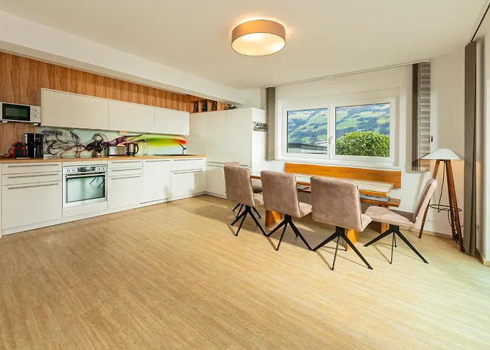 H21: Modern With Wellness Area And Panoramic Rooftop Terrace *